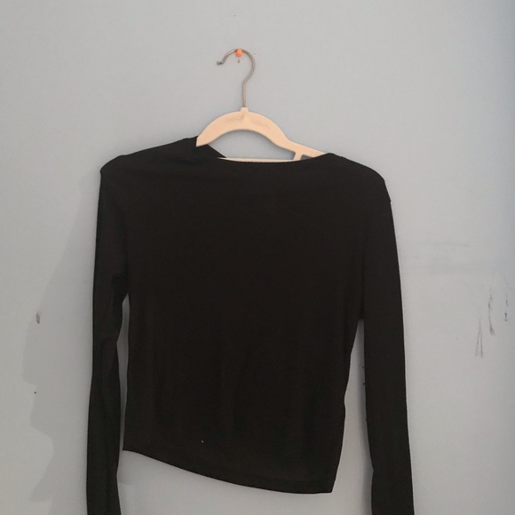 H&M Tops - Right black top
